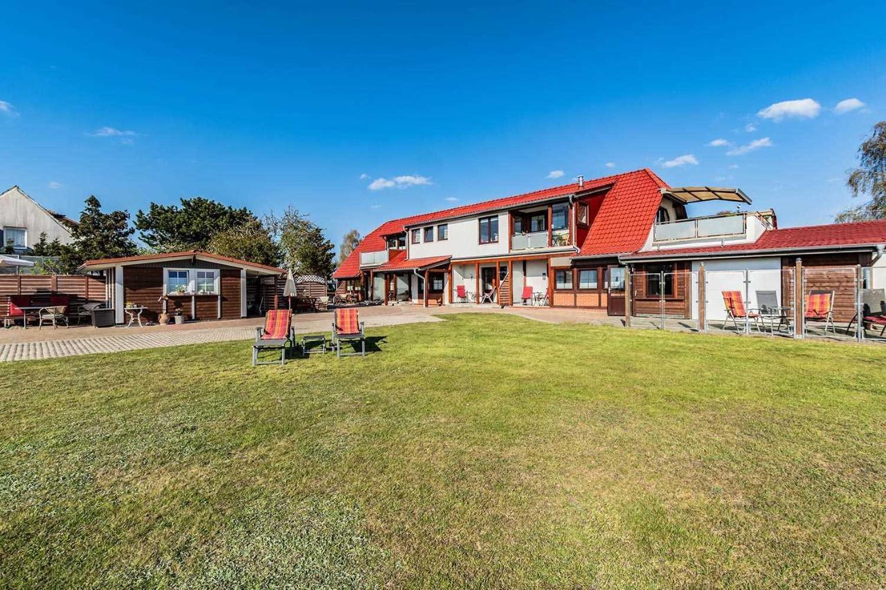 schöne Ferienwohnungen am Lobber Deich Exterior foto